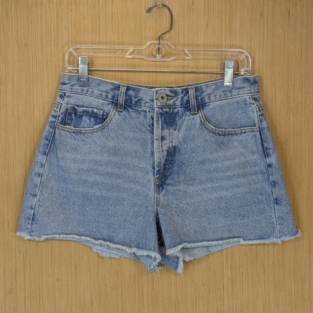 Every‎ Womens Light Wash High Rise Button Fly Raw Hem Denim Jean Mom Shorts 29